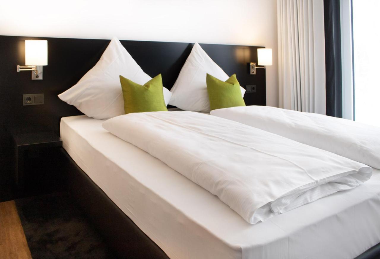 Osl Hotel By Wmm Hotels Lauchhammer Esterno foto